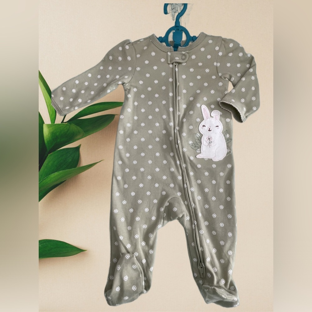 NEW Carter’s Bunny Footed  Cotton Jersey Sleeper 2 way zip Appliqué 6M